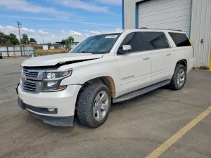 Chevrolet Suburban 5.3L 8 2016