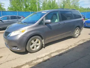 Toyota Sienna 3.5L 6 2011