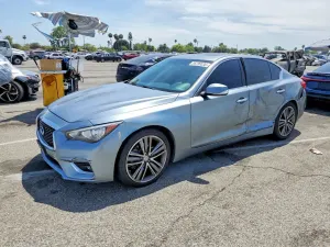 Infiniti Q50 3.7L 6 2015