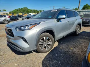 Toyota Highlander 3.5L 6 2020