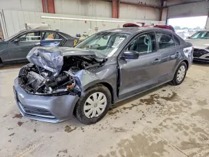 Volkswagen Jetta 1.4L 4 2016
