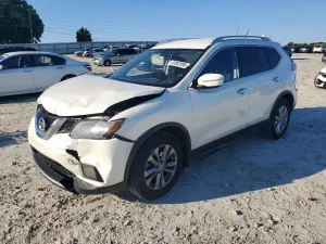 Nissan Rogue 2.5L 4 2015