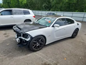 Dodge Charger 5.7L 8 2016