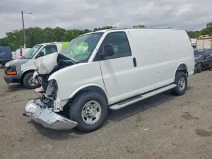 Chevrolet Express 4.3L 6 2025