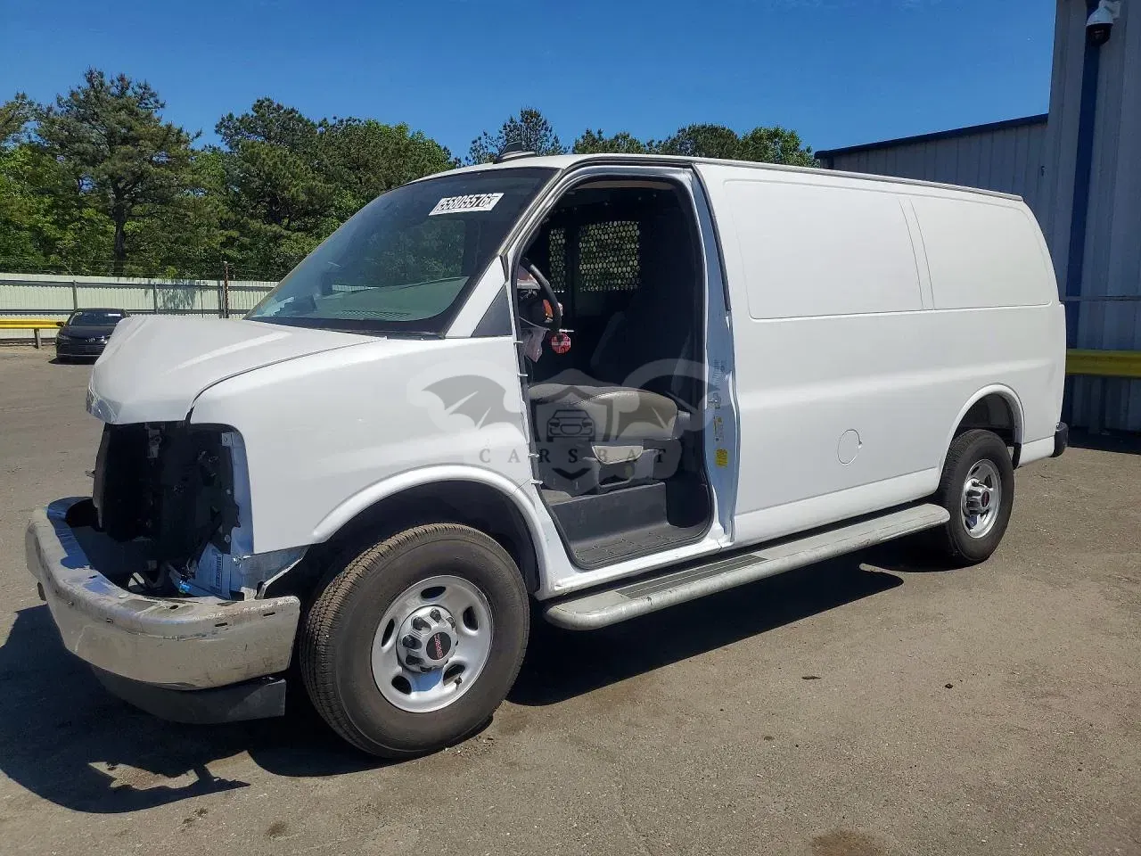 GMC Savana 4.3L 6 2025
