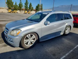 Mercedes-Benz GL 4.6L 8 2010