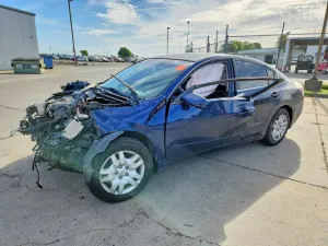 Nissan Altima 2.5L 4 2012