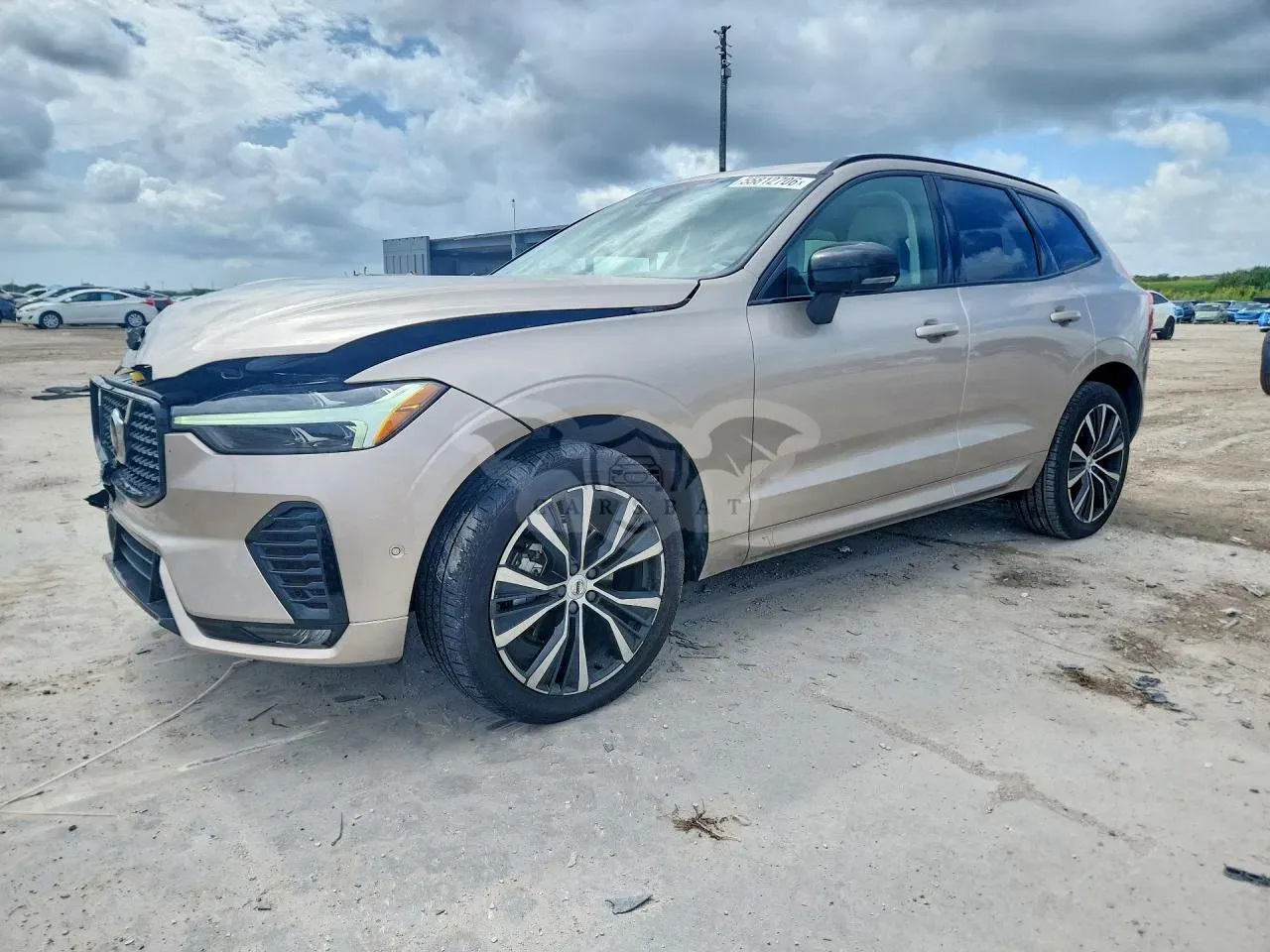 Volvo XC60 2.0L 4 2025