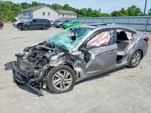 Hyundai Elantra 2.0L 4 2020