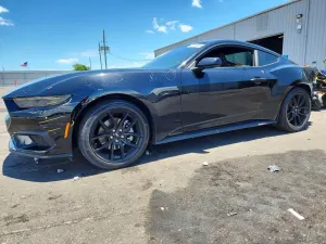 Ford Mustang 2.3L 4 2024