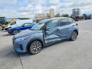 Nissan Kicks 1.6L 4 2022