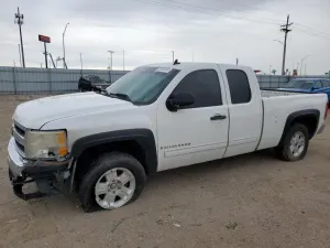 Chevrolet Silverado 1500 K1500 LT 5.3L 8 2009