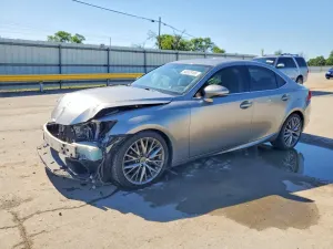 Lexus IS 2.5L 6 2015