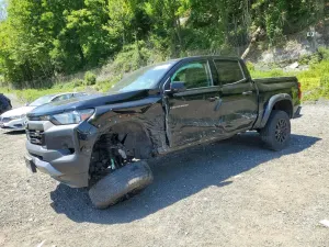 Chevrolet Colorado 2.7L 4 2023