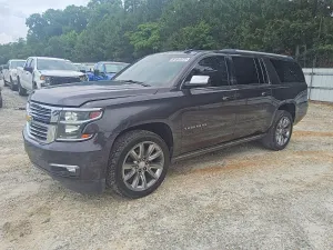 Chevrolet Suburban 5.3L 8 2016