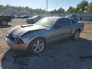 Ford Mustang 4.0L 6 2008