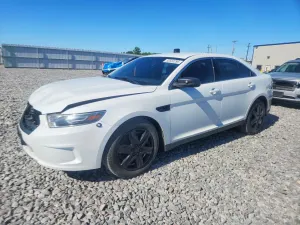 Ford Taurus 3.7L 6 2015