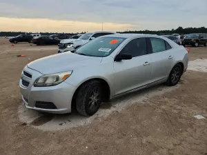 Chevrolet Malibu 2.5L 4 2013
