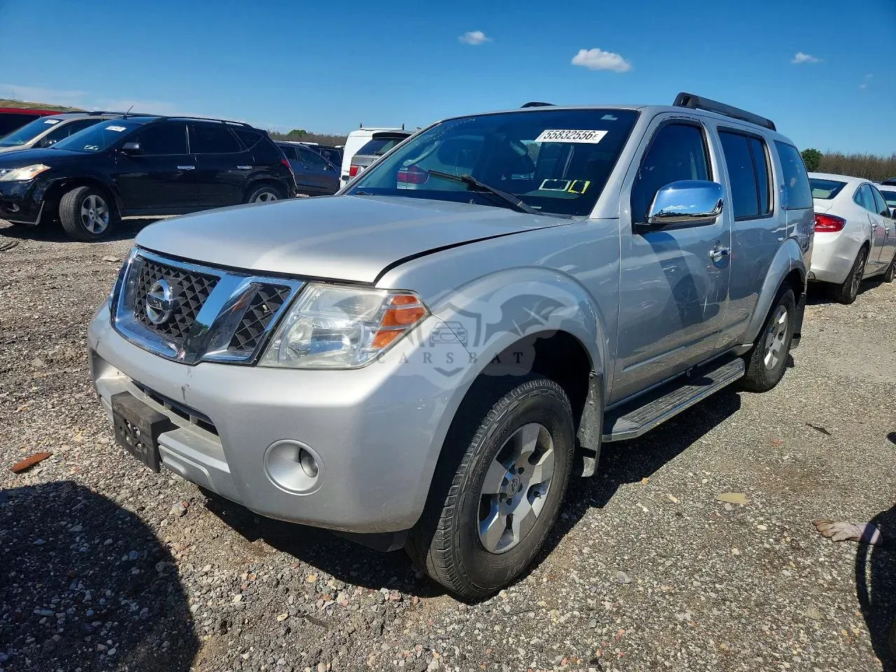 Nissan Pathfinder 4.0L 6 2012