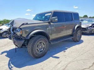 Ford Bronco 2.7L 6 2025