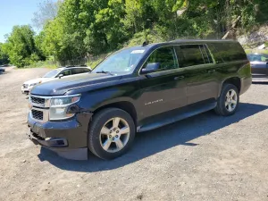 Chevrolet Suburban 5.3L 8 2015