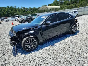 Lexus IS 2.0L 4 2020