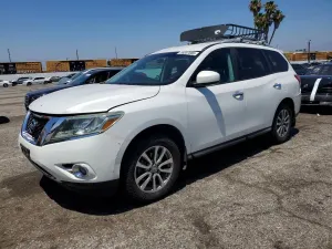 Nissan Pathfinder 3.5L 6 2013