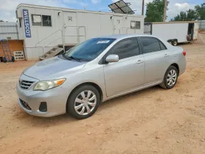 Toyota Corolla 1.8L 4 2013