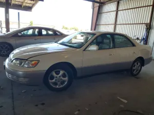Lexus ES 3.0L 6 1999