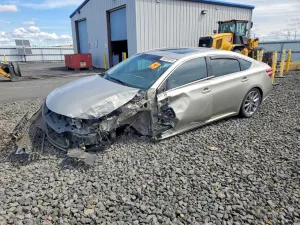 Toyota Avalon 3.5L 6 2015