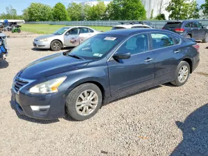 Nissan Altima 2.5L 4 2015
