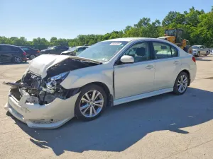 Subaru Legacy 2.5L 4 2013