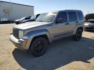 Jeep Liberty 3.7L 6 2012