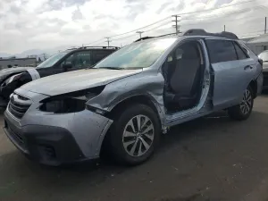 Subaru Outback 2.5L 4 2022