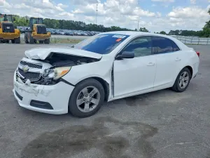 Chevrolet Malibu 2.5L 4 2013