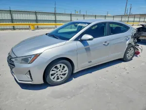 Hyundai Elantra 2.0L 4 2019
