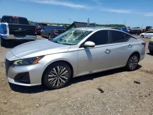 Nissan Altima 2.5L 4 2023