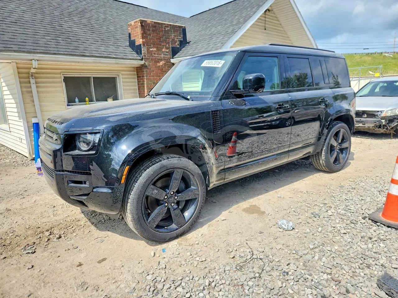 Land Rover Defender 3.0L 6 2026