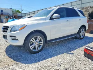 Mercedes-Benz ML 3.5L 6 2015