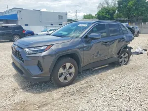 Toyota Rav4 2.5L 4 2025