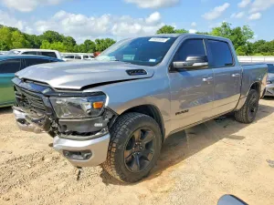 RAM 1500 5.7L 8 2021