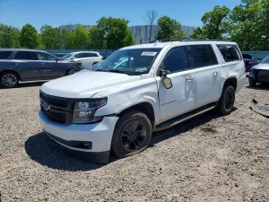 Chevrolet Suburban 5.3L 8 2019