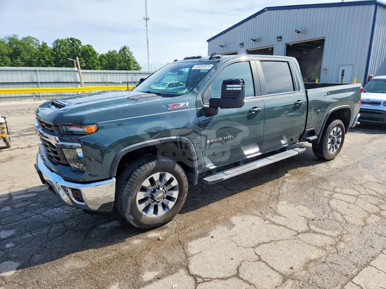 Chevrolet Silverado 1500 6.6L 8 2025