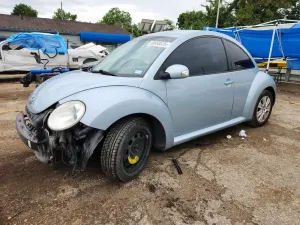 Volkswagen Beetle 2.5L 5 2010