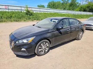 Nissan Altima 2.5L 4 2019