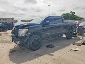 Nissan Titan 5.6L 8 2018