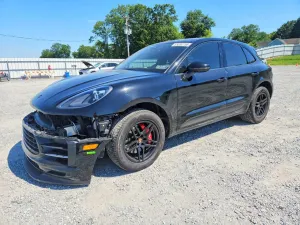 Porsche Macan 2.0L 4 2021