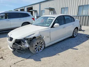 BMW 3 Series 3.0L 6 2009