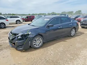 Nissan Altima 2.5L 4 2015