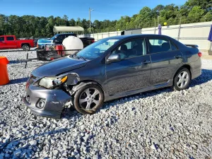 Toyota Corolla 1.8L 4 2013